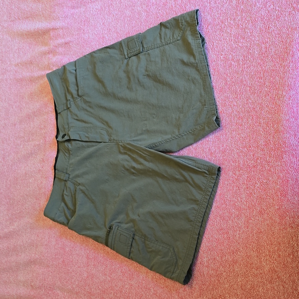 ORVIS Stretch Cargo Shorts - 36 Waist
